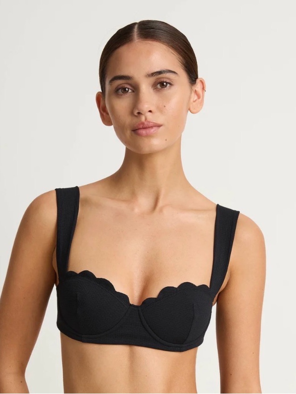 Marysia new with tags Scalloped Underwire north bikini top - Black